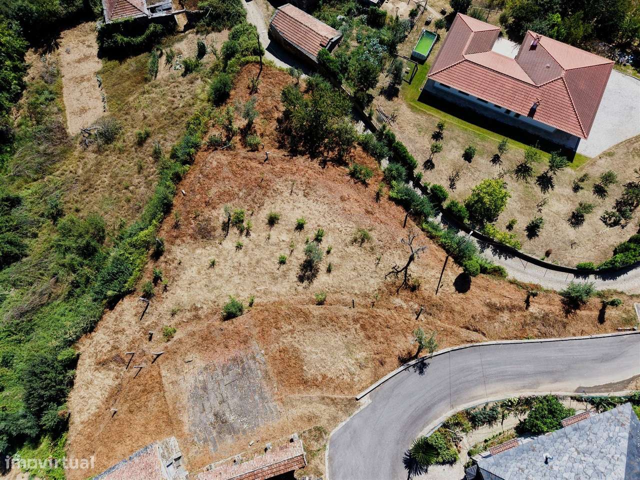 Terreno  Venda em Real,Castelo de Paiva-0