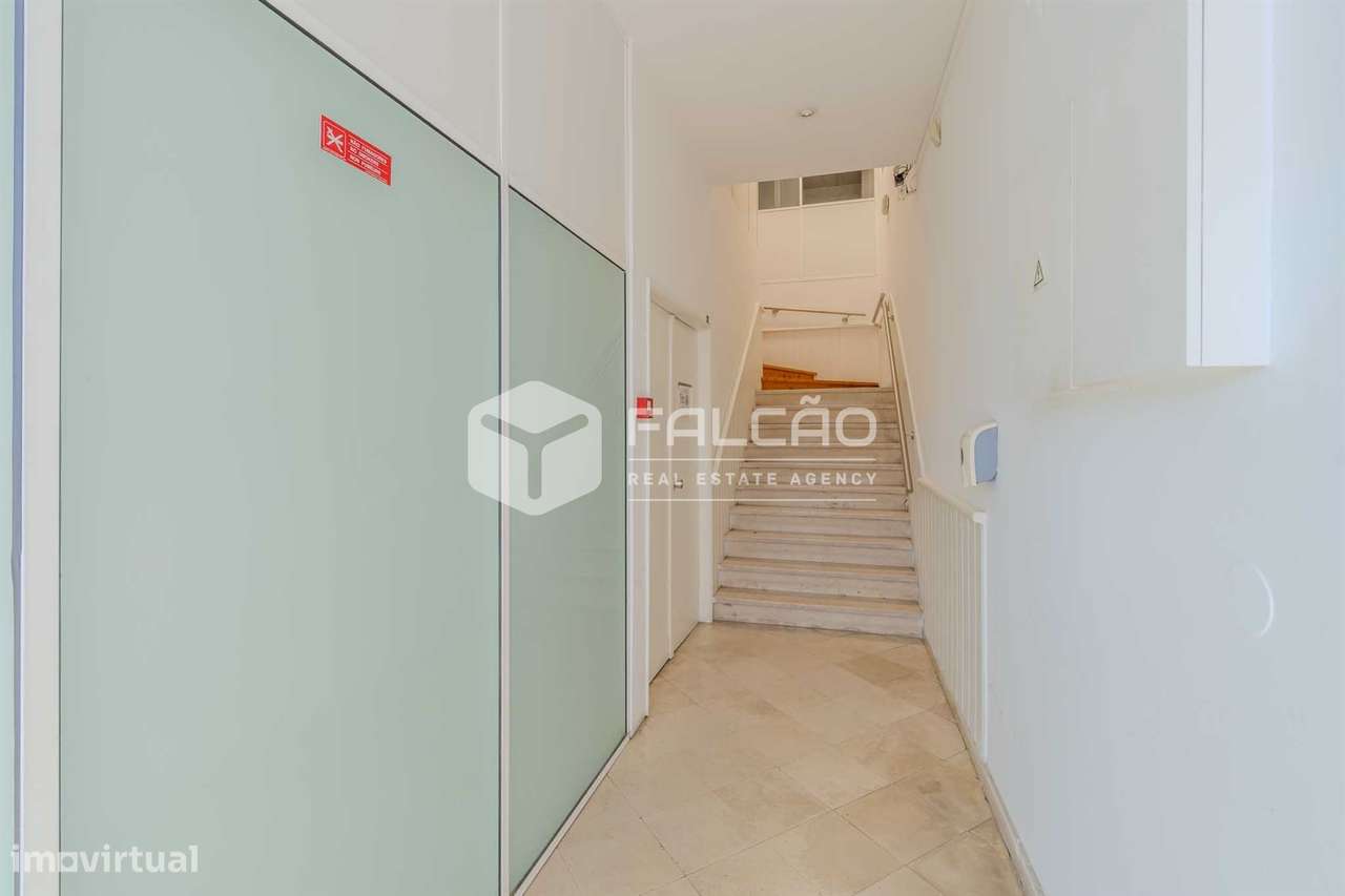 Loja  Venda em Algés, Linda-a-Velha e Cruz Quebrada-Dafundo,Oeiras-31