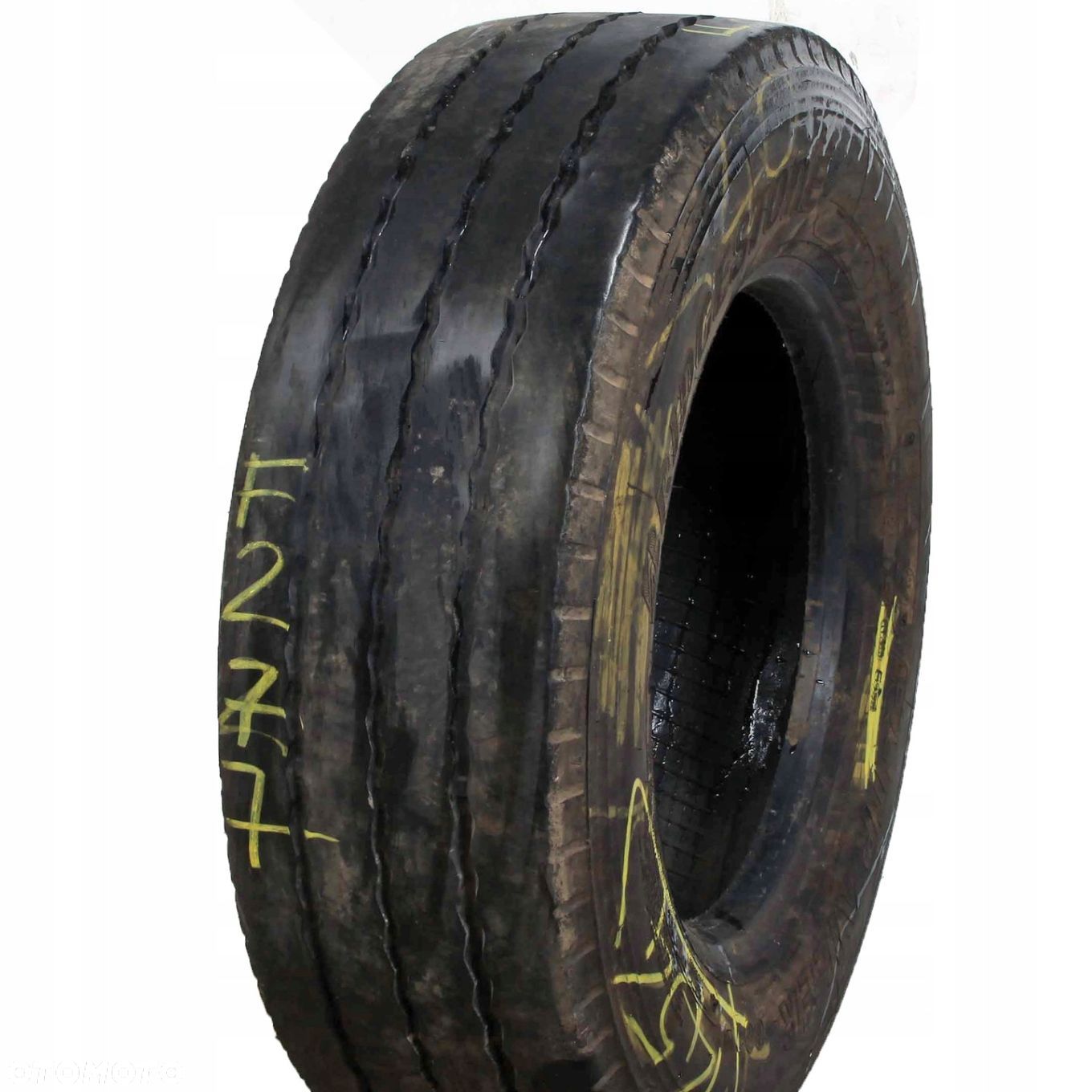 Opona ciężarowa 245/70R17.5 Bridgestone R-TRAILER 001, NACZEPA idF277 - 1