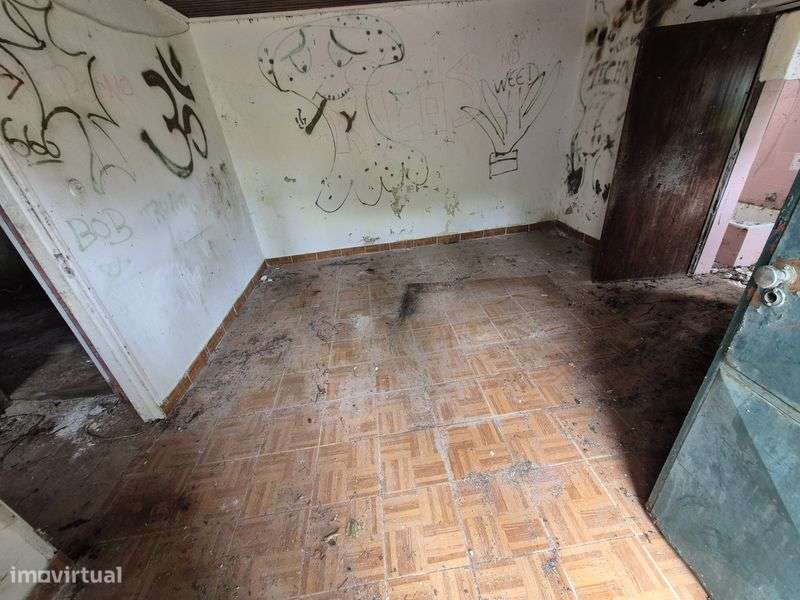 Moradia para restauro - Grande imagem: 5/8