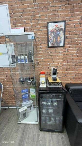 Trespasse de Barbearia em Amora - Grande imagem: 5/12