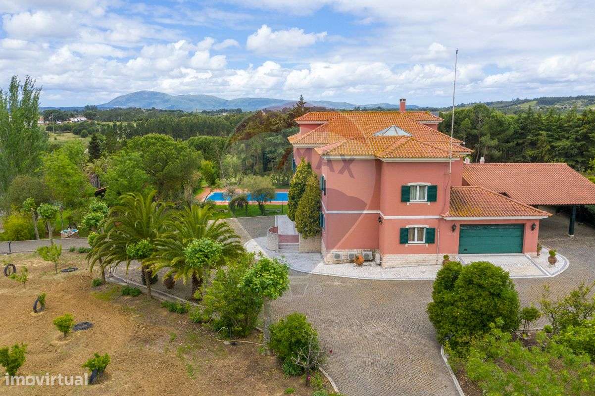 Moradia T5 para venda - Grande imagem: 4/50