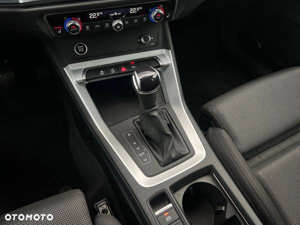 Audi Q3 35 TFSI S Line S tronic - 24