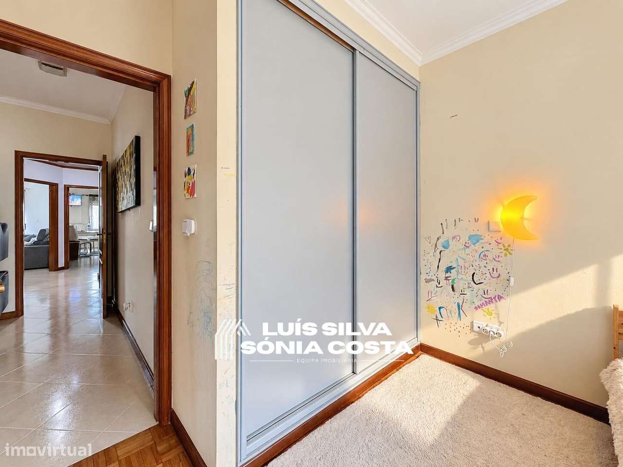 Apartamento T2+1 c/ Garagem Fechada & Duas Varandas | Santa Maria...-28