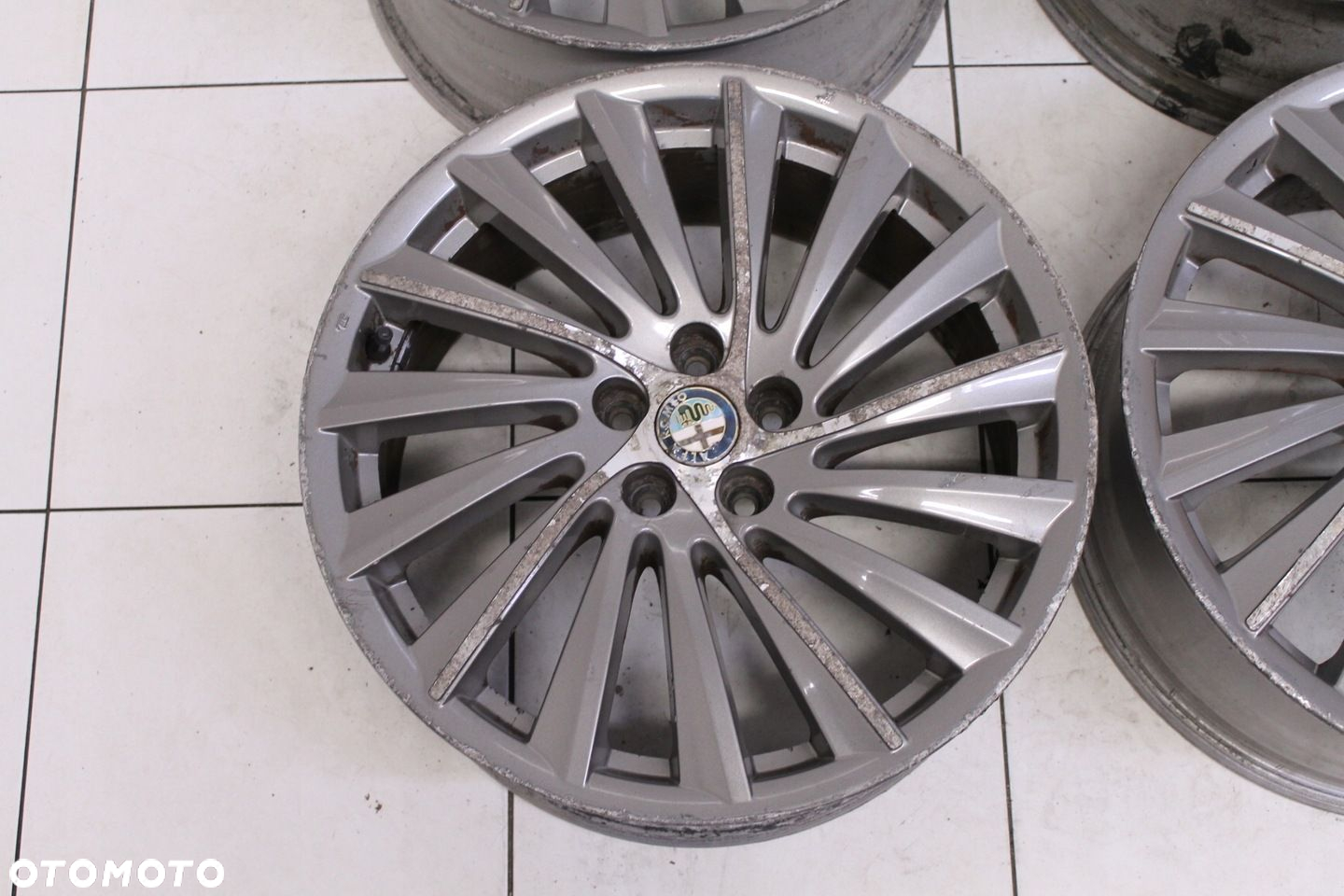 FELGA ALUMINIOWA ALFA ROMEO 17" 7J ET40,5 5x98 - 2