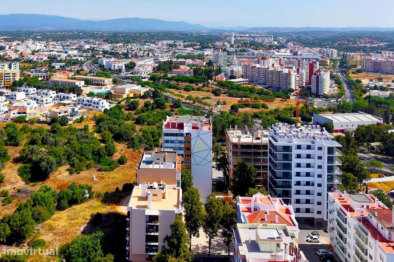 Apartamento T3 com exposição solar nascente /sul em Portimão-48