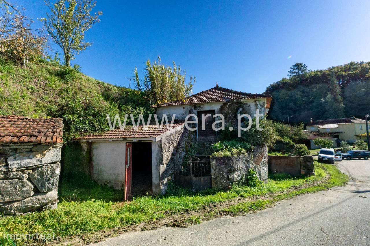 Moradia T3 em pedra - Podornelo-6
