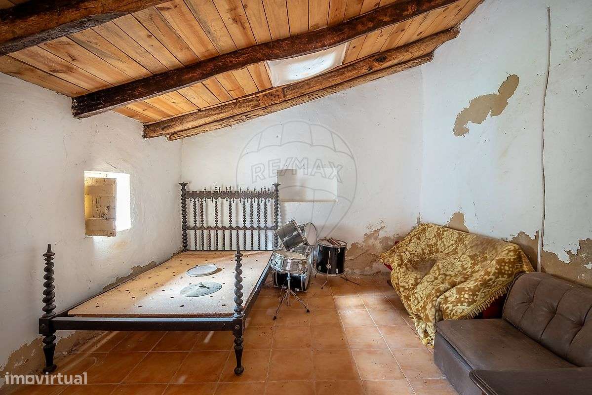 Moradia T4 para venda-23