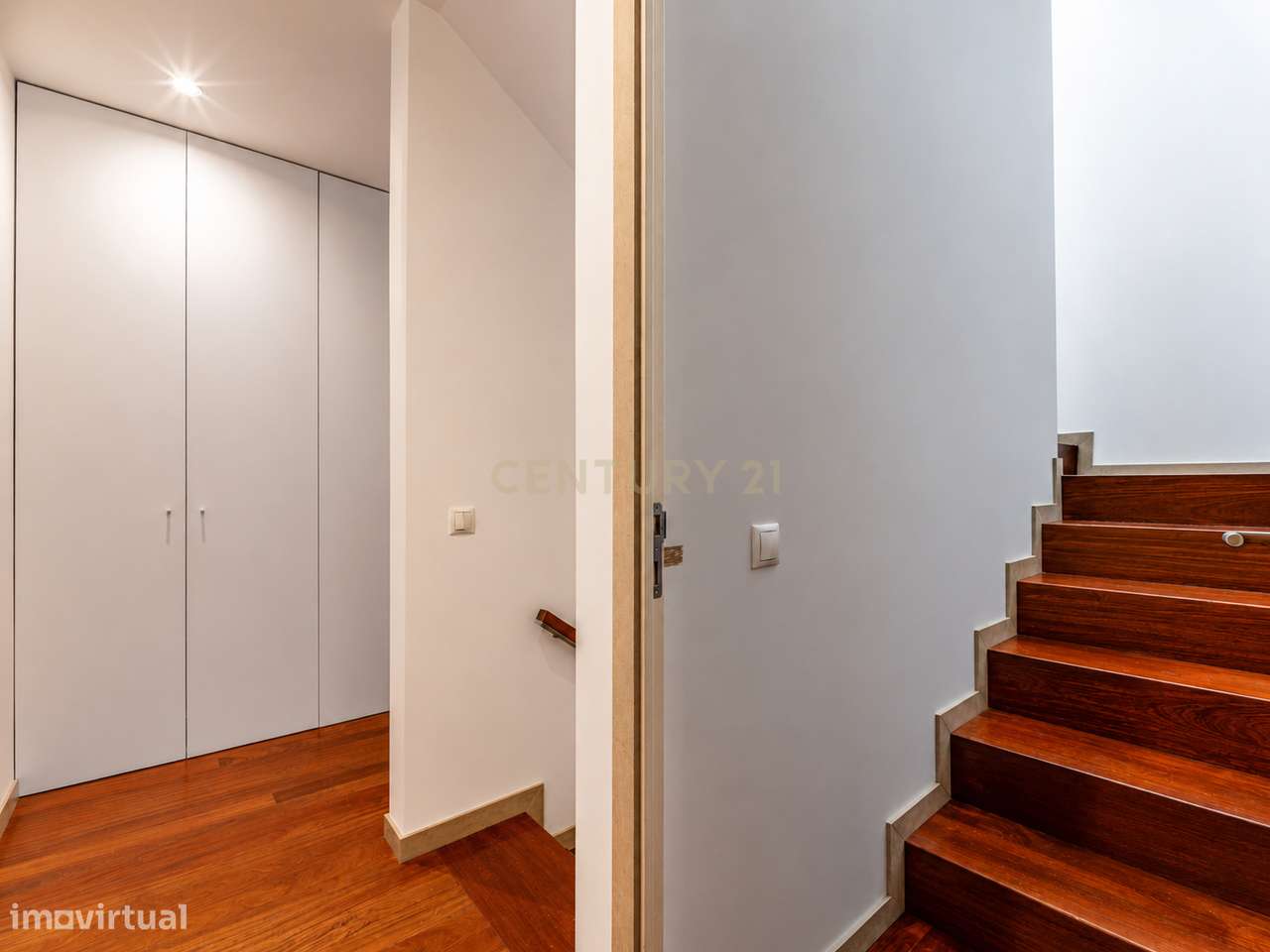 Moradia de Luxo T4, 200m da praia, garagem, jardim, Póvoa de Varzim-33