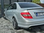 Mercedes-Benz Klasa C 180 CGI BlueEFFICIENCY Avantgarde - 33