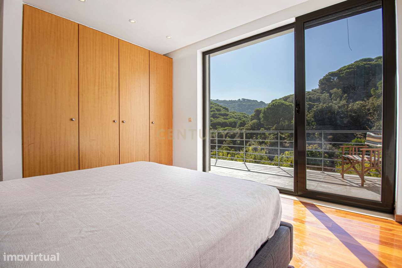 Quinta na Arrábida com moradia T5 de 364 m2 em lote de 13 520 m2 Onde-35