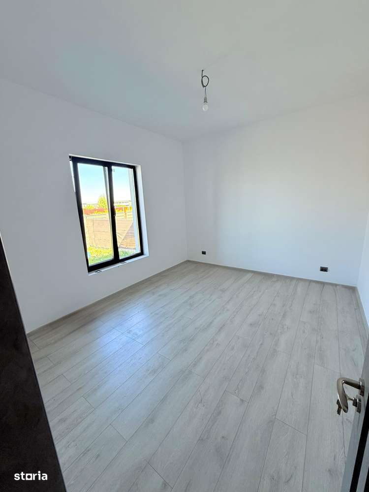 Casa de vanzare  la cheie, gata de mutare - zona Izvor , Brasov-11