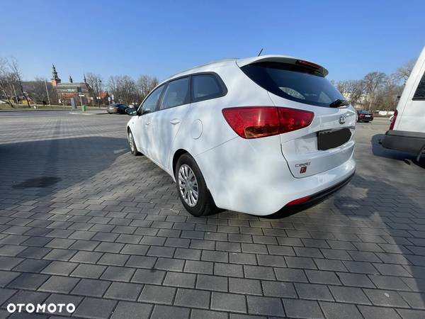 Kia Ceed Cee'd 1.6 CRDi M - 4