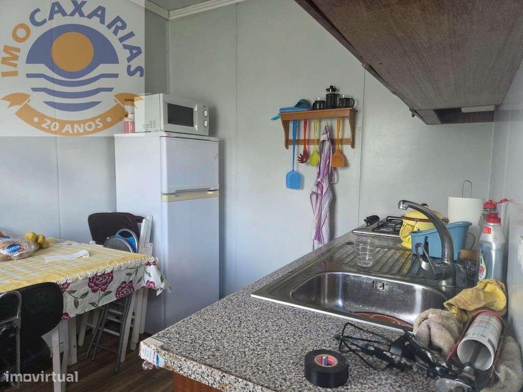 Quintinha de 1.800m² com Casa de Apoio Equipada e Água de Poço-9