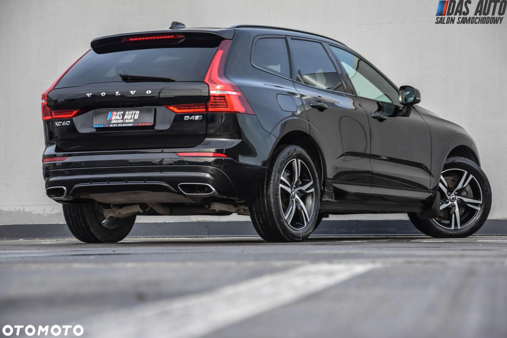 Volvo XC 60 B4 D AWD R-Design - 12