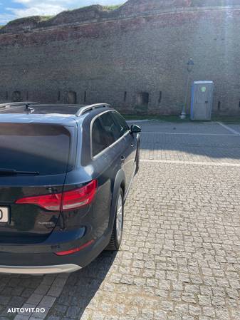 Audi A4 Allroad 2.0 TDI Quattro S tronic - 17