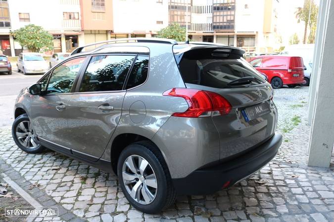 Peugeot 2008 1.6 BlueHDi Style - 5