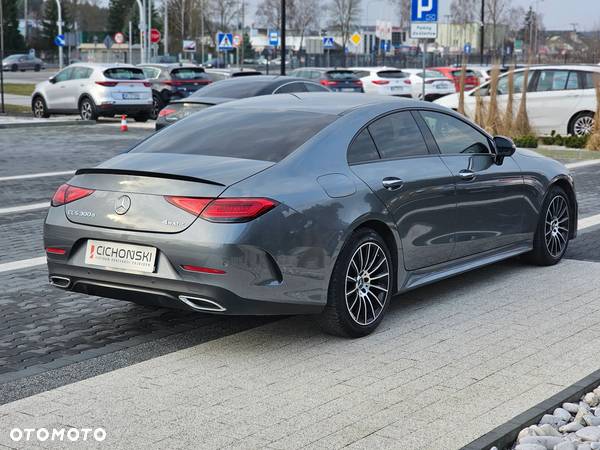 Mercedes-Benz CLS 300 d 4-Matic AMG - 9