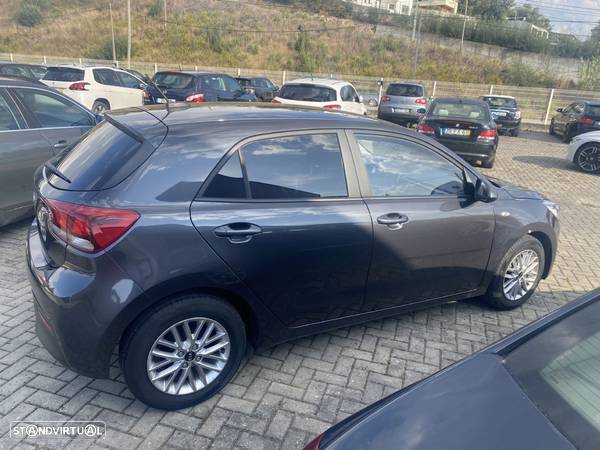 Kia Rio 1.2 CVVT Urban - 4