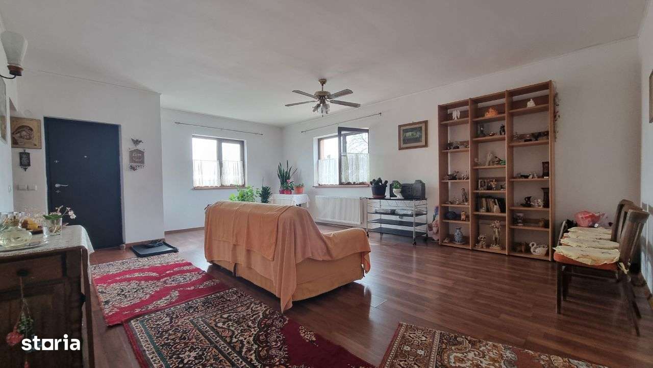 Casa de vanzare in zona Comuna Berceni / 1 Mai-5