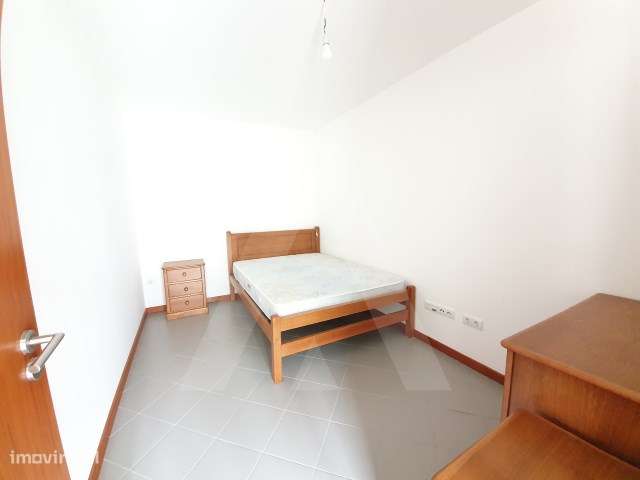 Apartamento T0+1 junto ao Glicínias - Grande imagem: 3/10