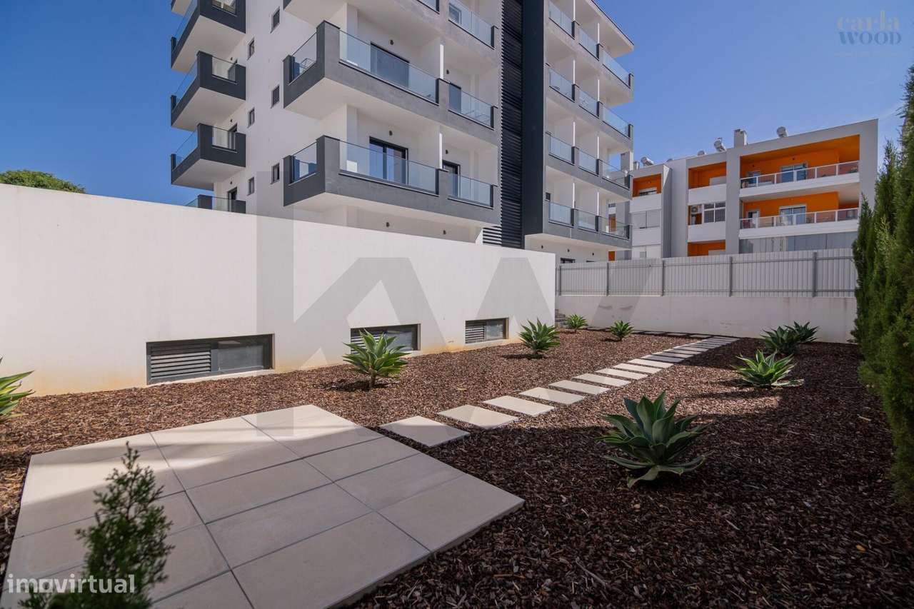 Um  magnifico apartamento T2 novo e com características únicas-11