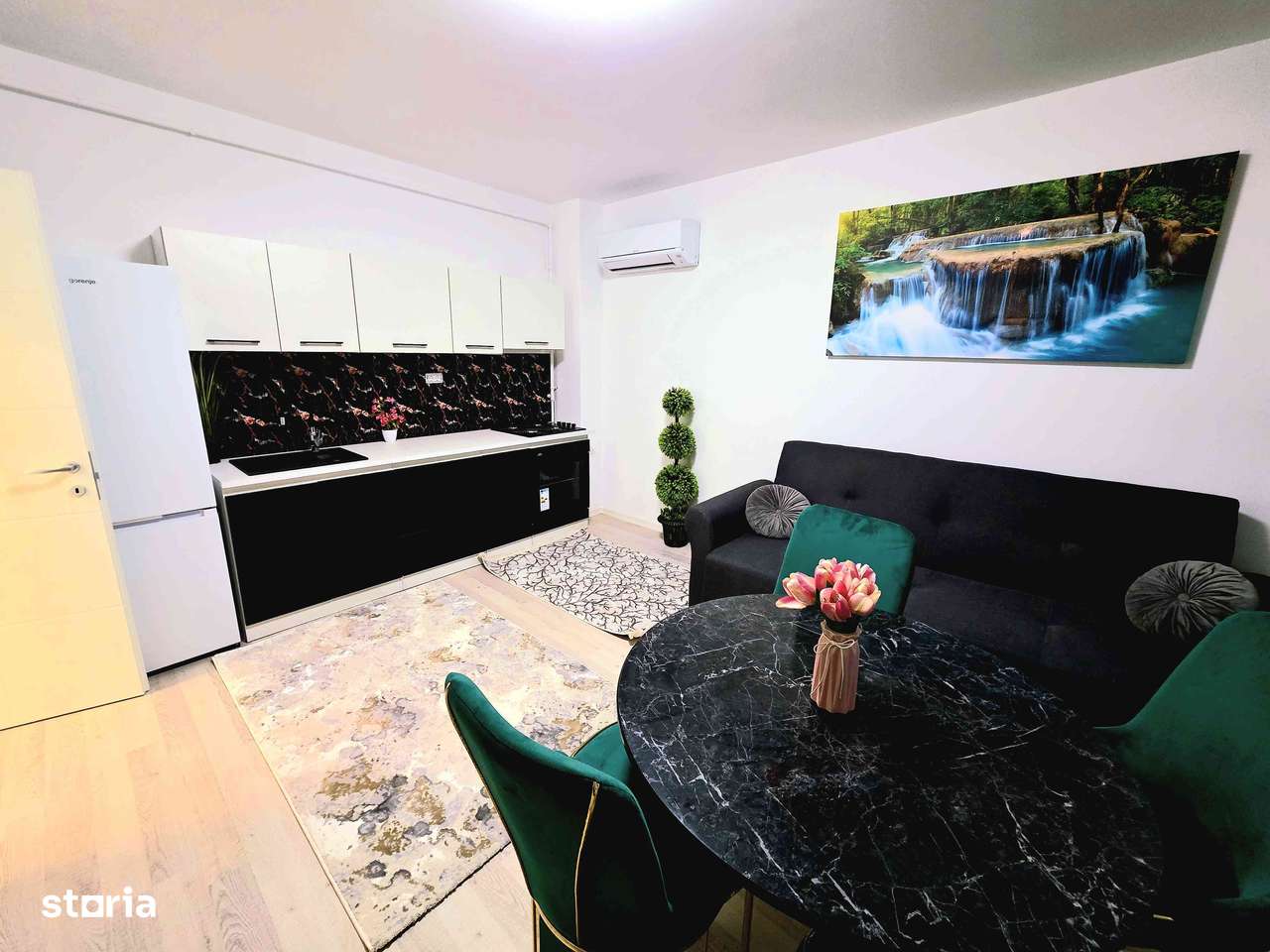 persoana Fizica Vând Apartament 2 si 3 camere mobilate modern+parcare - Imagine principală: 5/12