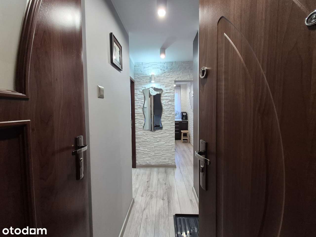 Komfortowe M3 z klimatyzacją w super lokalizacji z całym umeblowaniem-14