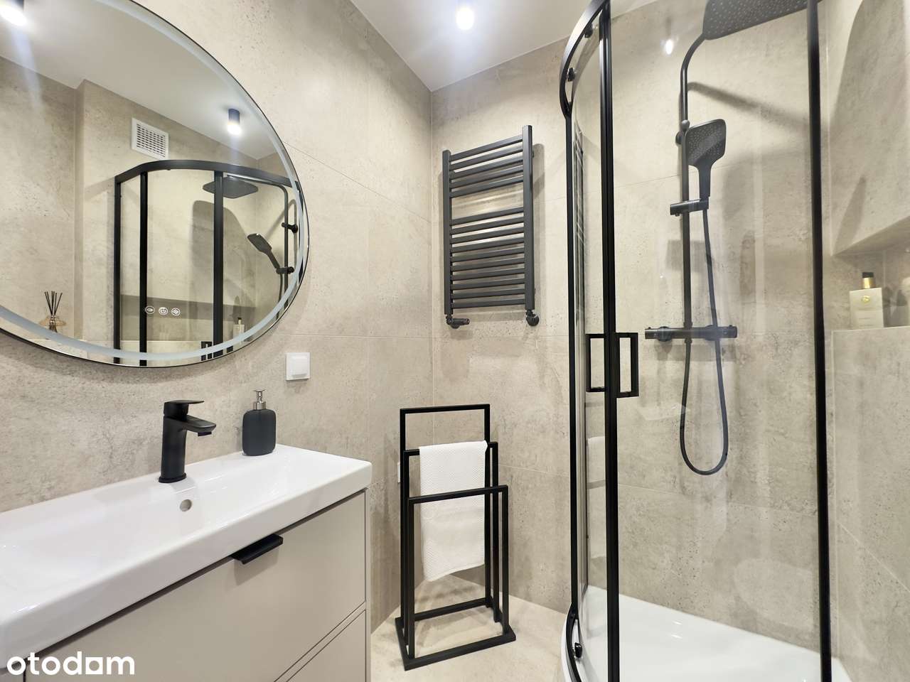 Nowa oferta! Centrum, 2 pokoje po kapitalnym remoncie!-5