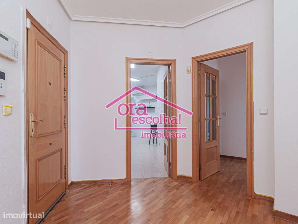 Apartamento T3 de 2001 Remodelado com Suíte, 113 m2 de área bruta p...-15