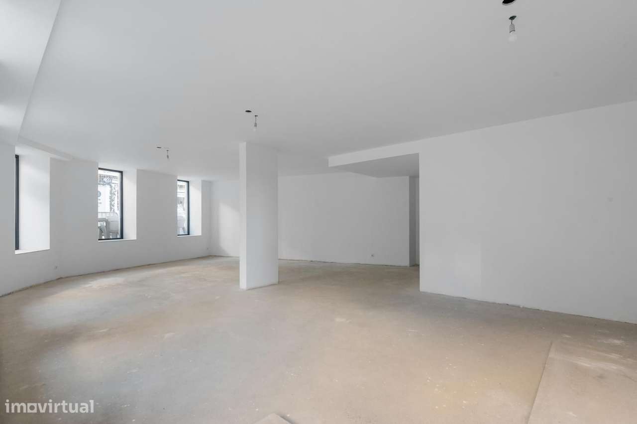 Loja 116 m2, Centro Histórico de Oeiras, Oeiras - Grande imagem: 2/32