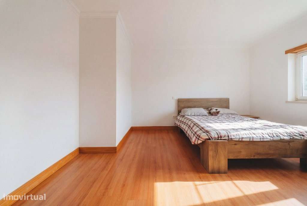 Moradia T7 isolada, com 5 suítes e vistas deslumbrantes-22