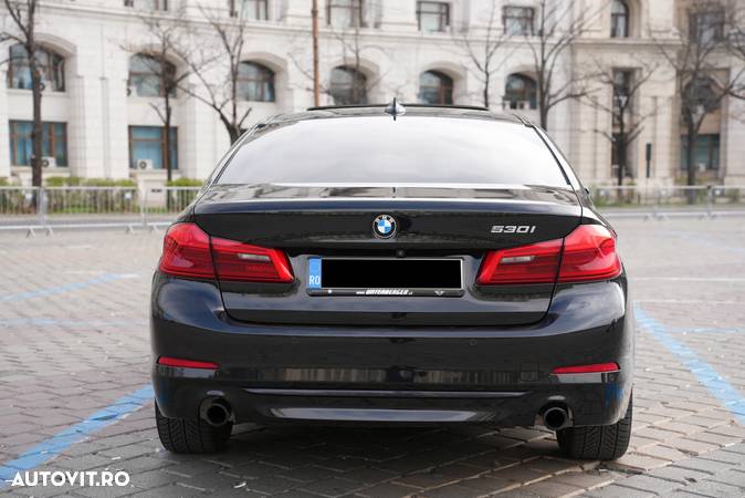 BMW Seria 5 530i Aut. Sport Line - 6