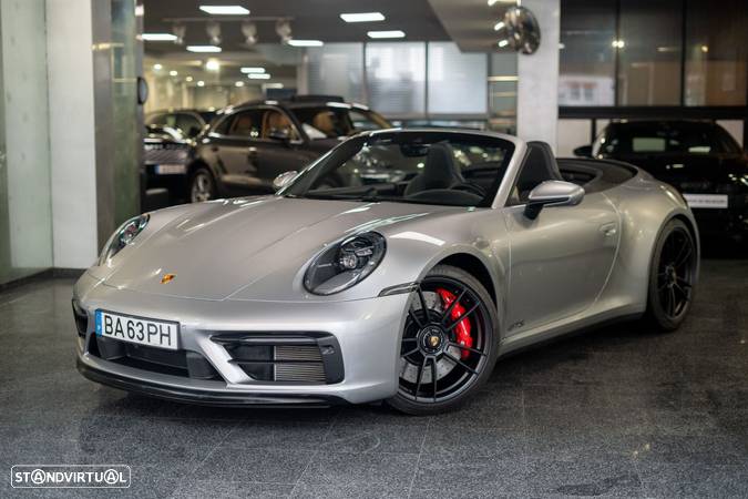 Porsche 992 Carrera 4 GTS PDK - 1