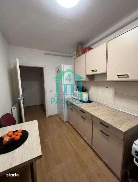 Inchiriere garsoniera decomandata Avantgarden 3,  Vedere spre oras - Imagine principală: 4/9