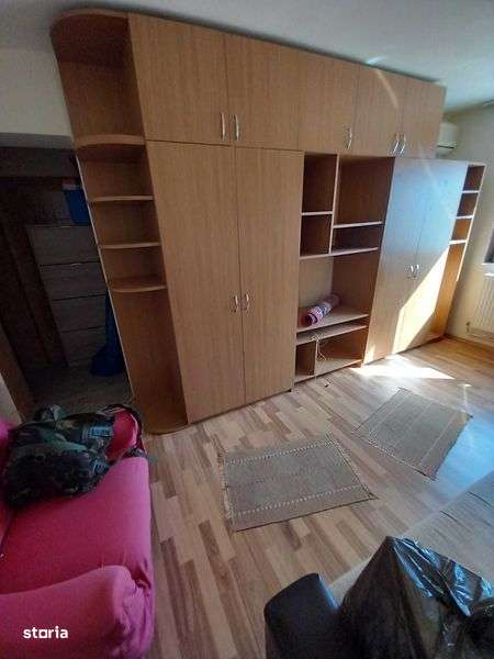 Vand garsoniera Pucioasa - mobilata, aer conditionat - Imagine principală: 4/5