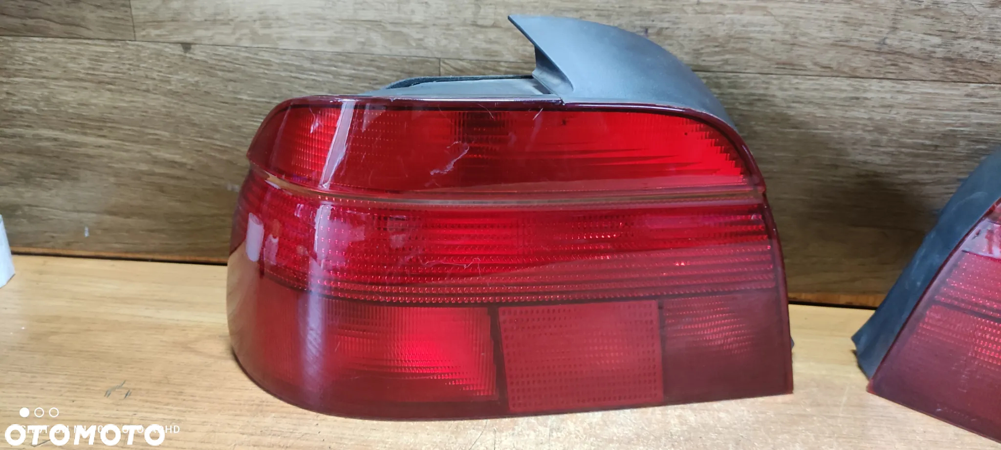 Lampy tylne tył lewa prawa czerwone BMW e39 sedan PRZED LIFTEM - 2