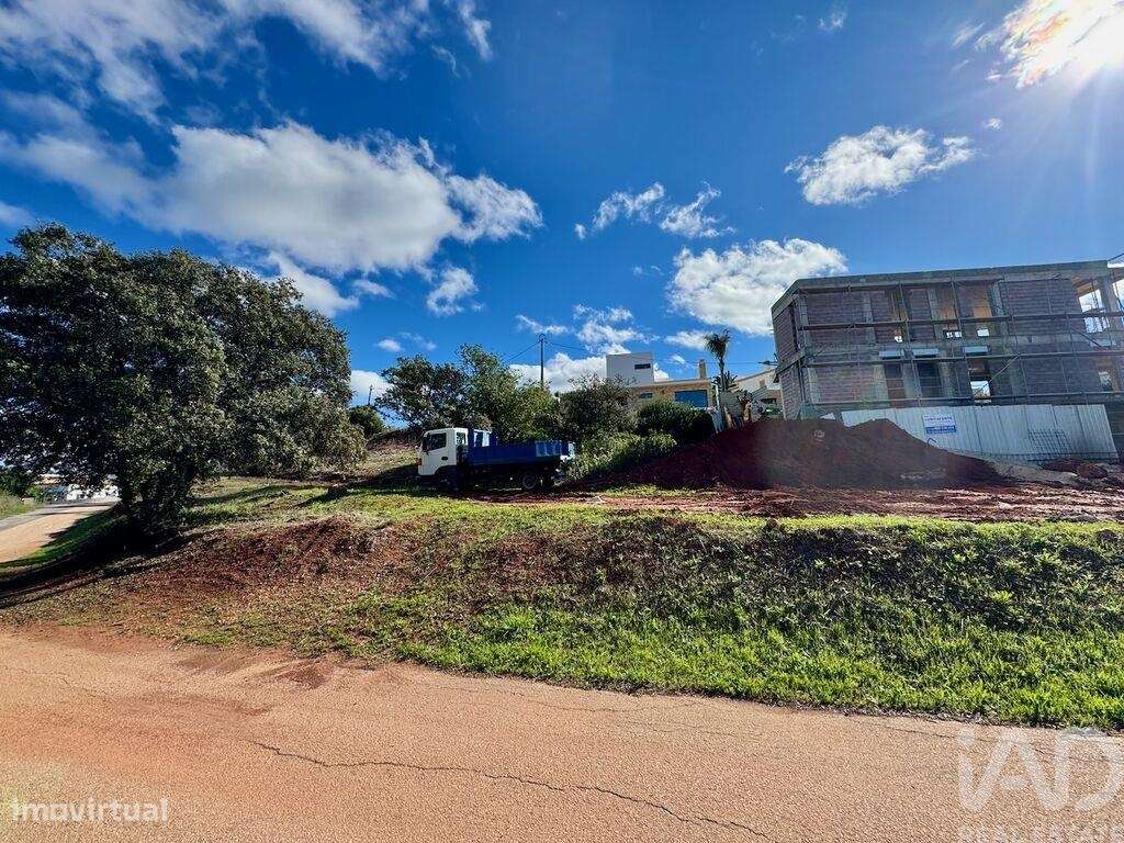 Casa / Villa em Mexilhoeira Grande de 255,00 m2 - Grande imagem: 4/18