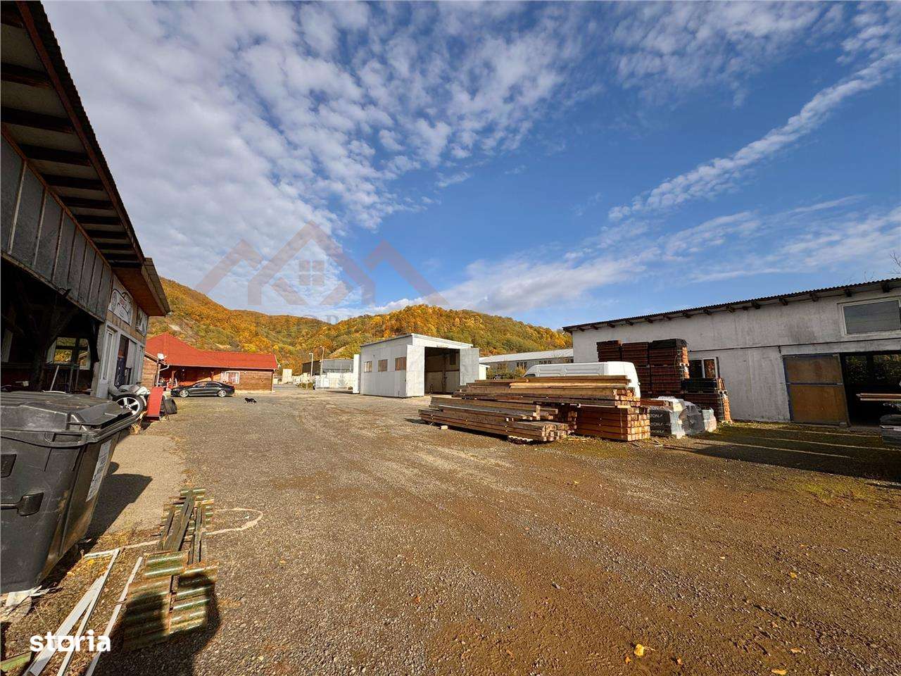 OPORTUNITATE, 11000 mp teren intravilan, cu diverse constructii pe el, - Imagine principală: 5/14