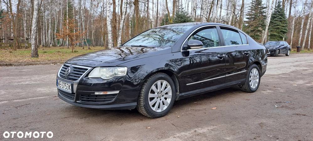 Volkswagen Passat 2.0 TDI Comfortline - 8