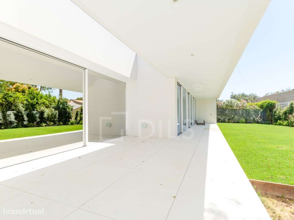 Moradia T3 nova, no Sítio dos Quartos, Loulé - Grande imagem: 4/26