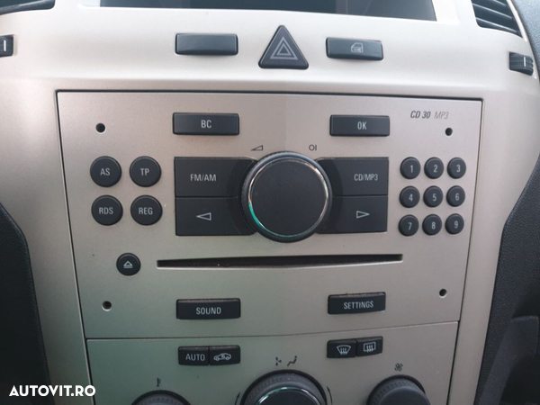 Radio CD Player CD30 MP3 Opel Zafira B 2005 - 2011 - 1