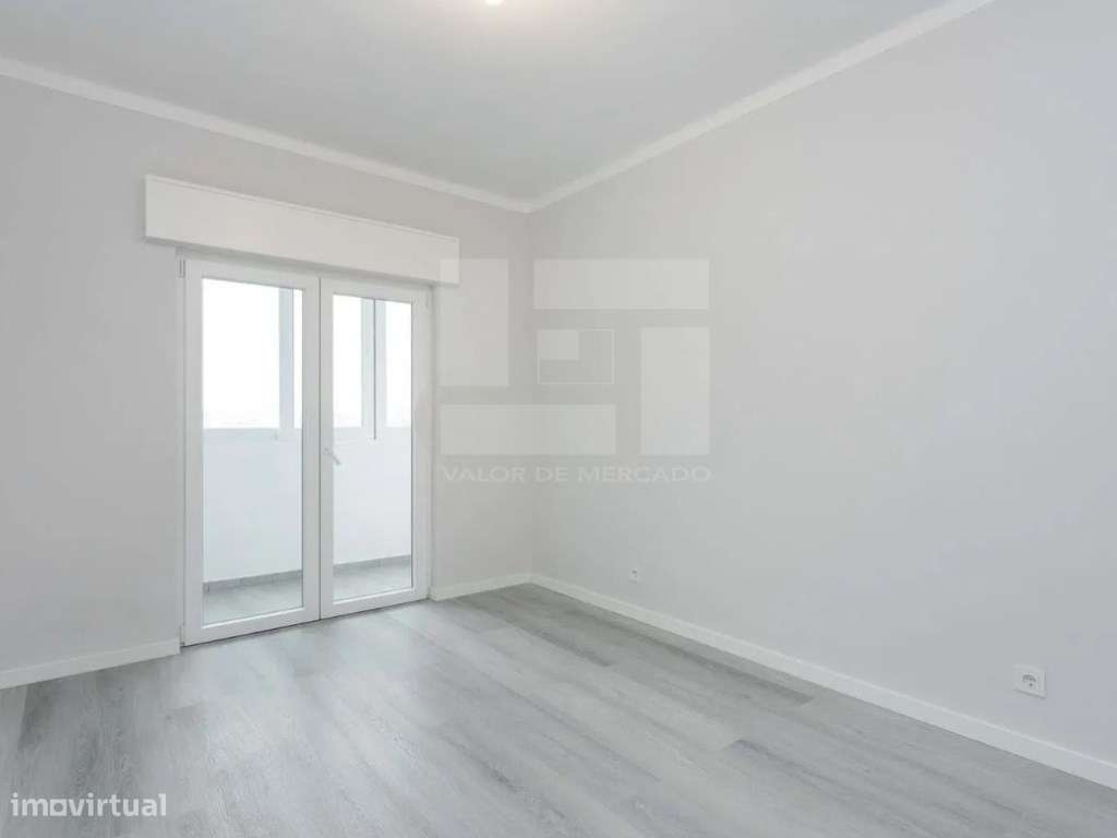 APARTAMENTO T2 - QUARTEIRA-8