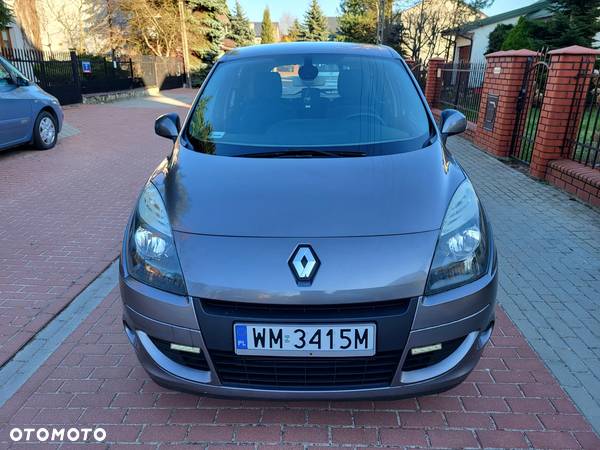 Renault Scenic 1.5 dCi Emotion Plus - 2