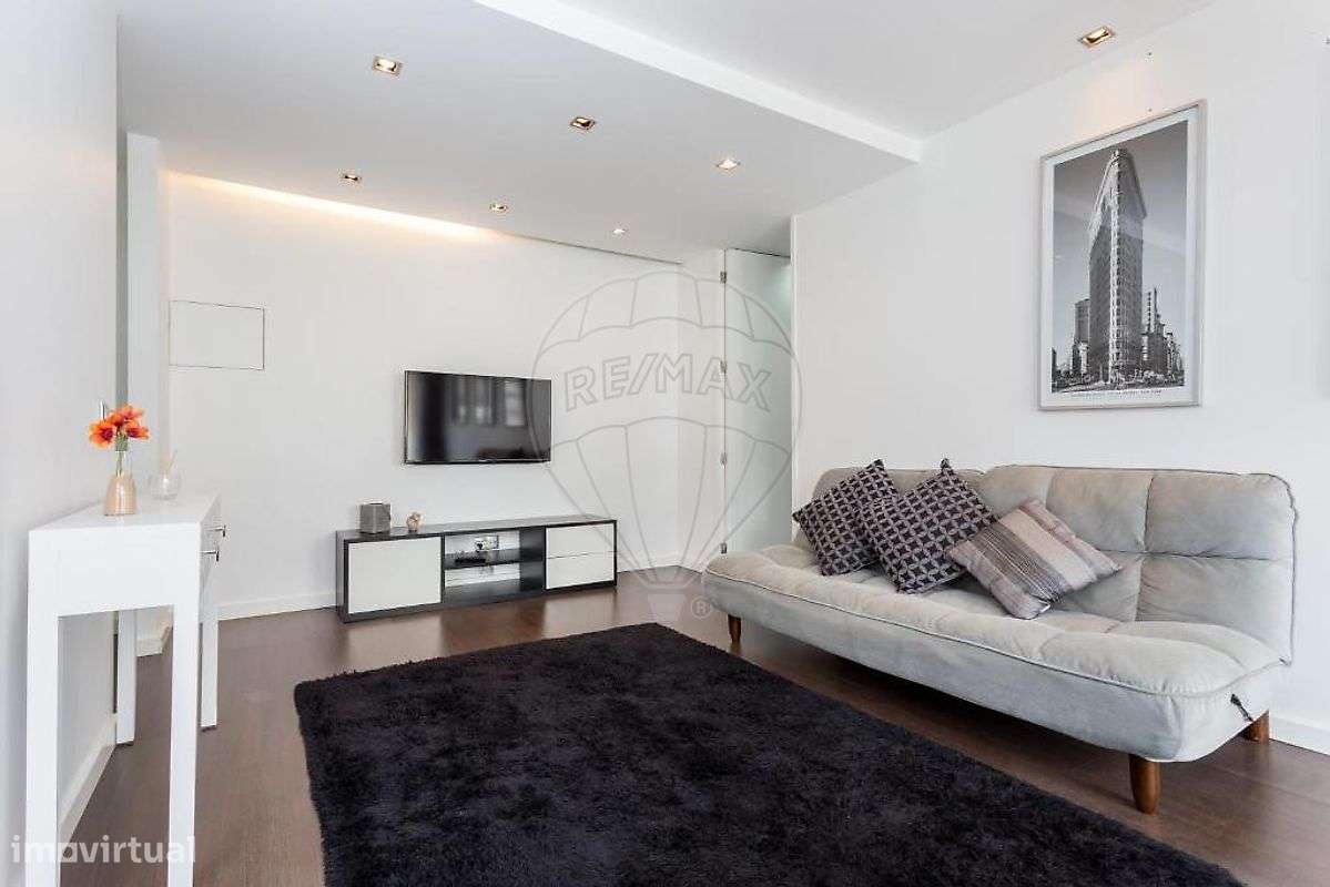 Apartamento T1 para arrendamento - Grande imagem: 2/18