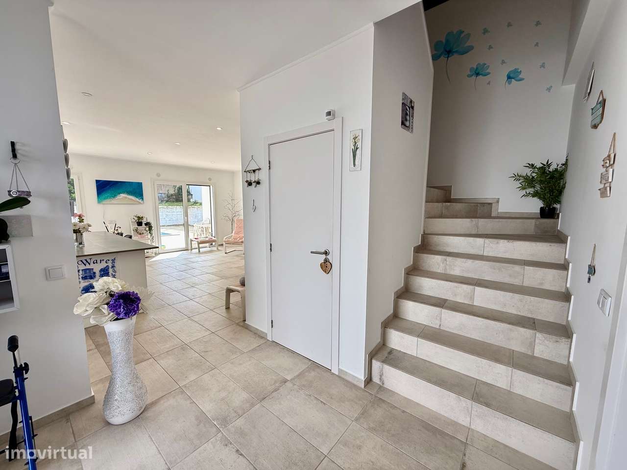 Moradia moderna T4 com piscina - a 10 min. de São Martinho do Porto-8