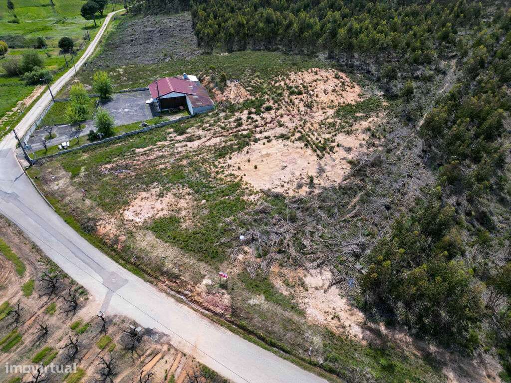 Venda Terreno - Grande imagem: 3/26