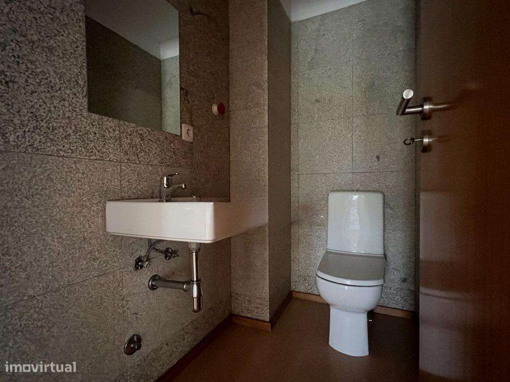 Apartamento T3 de Excelência em Moreira, Maia | 181 m2-13