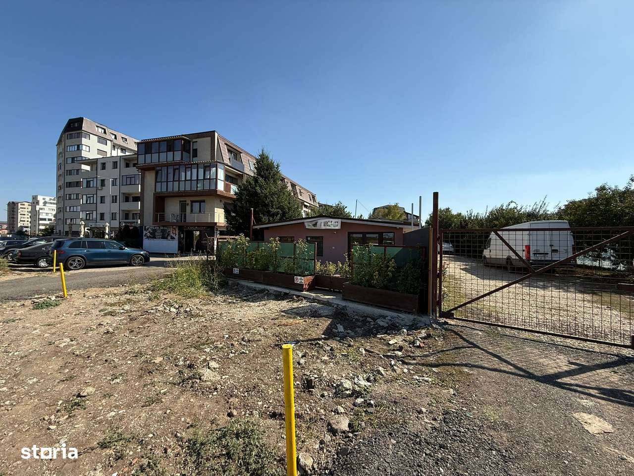 Inchiriez spatiu comercial Prelungirea Ghencea, langa Latin/Dimri - Imagine principală: 5/12