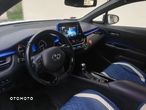 Toyota C-HR - 12